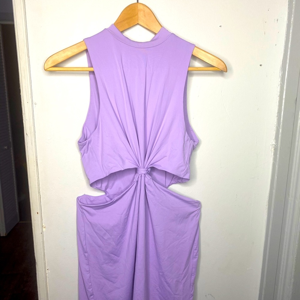 Twist cutout front bodycon dress